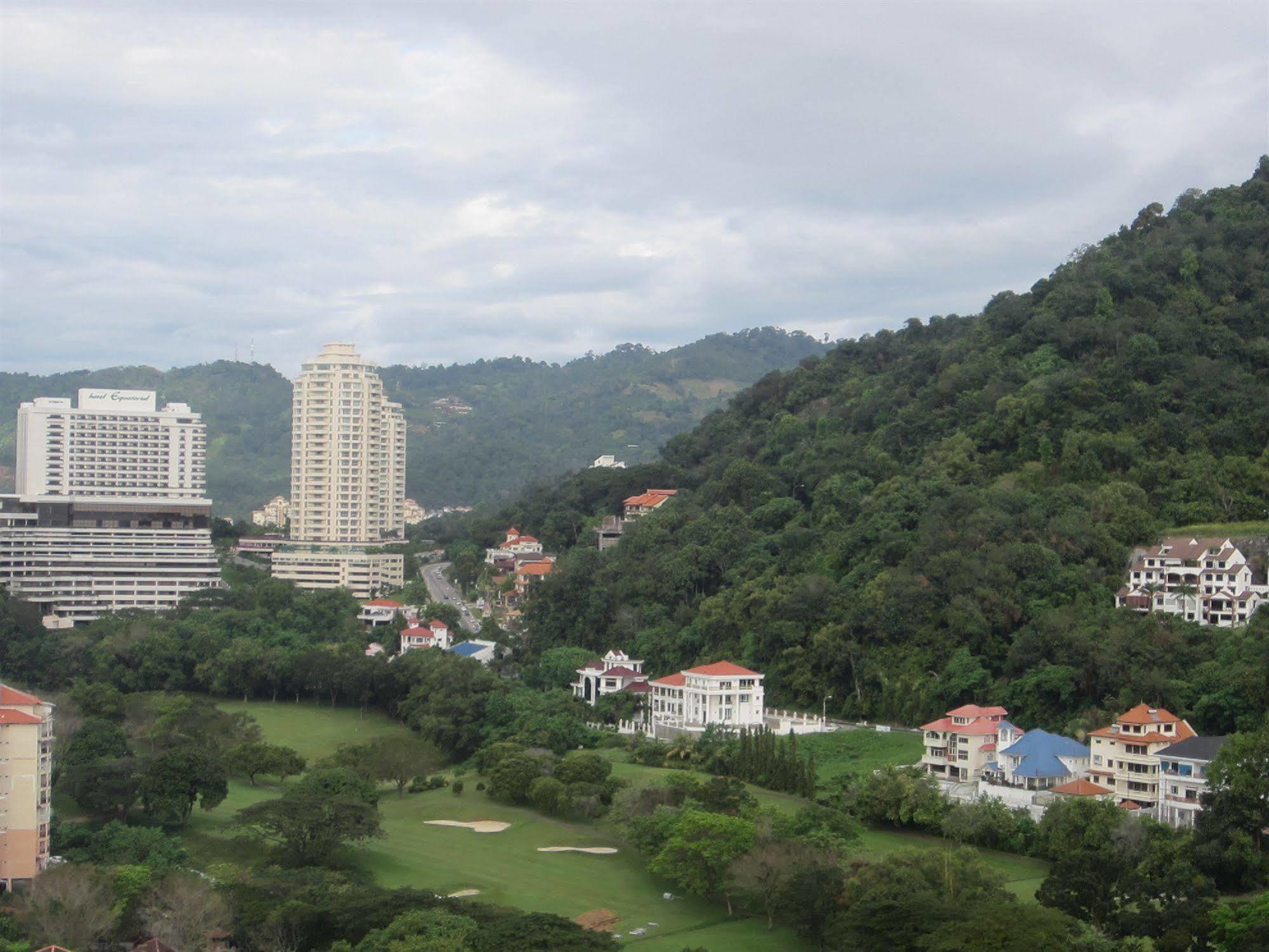 The Ceo Duplex Soho Suite Bayan Lepas Eksteriør bilde